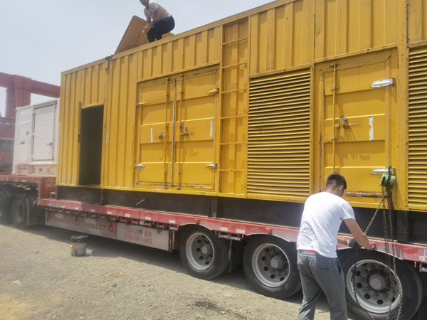 昌黎发电机出租100KW发电机需要什么规格的电缆线？