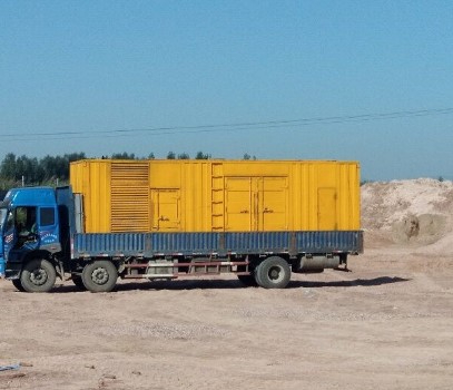 昌黎发电机出租如何判断柴油发电机冷却液是否需要更换？