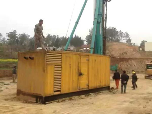 昌黎如何判断水冷式机油散热器密封件是否需要更换？